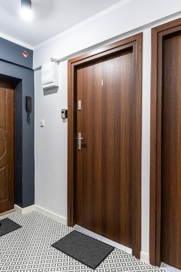 City Center - Studio - Golden Apartments - Ogrodowa Варшава Экстерьер фото