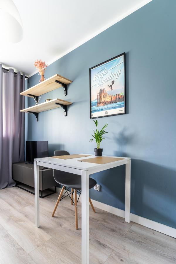 City Center - Studio - Golden Apartments - Ogrodowa Варшава Экстерьер фото